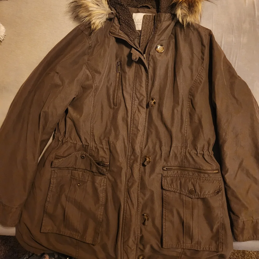 Jacket - Picture 2 of 7